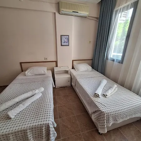 Golden Hotel