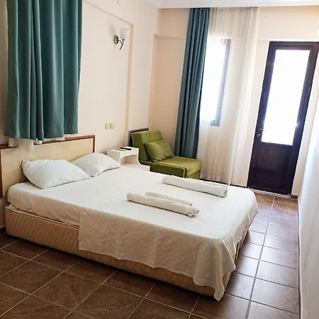 Golden Beach 3*